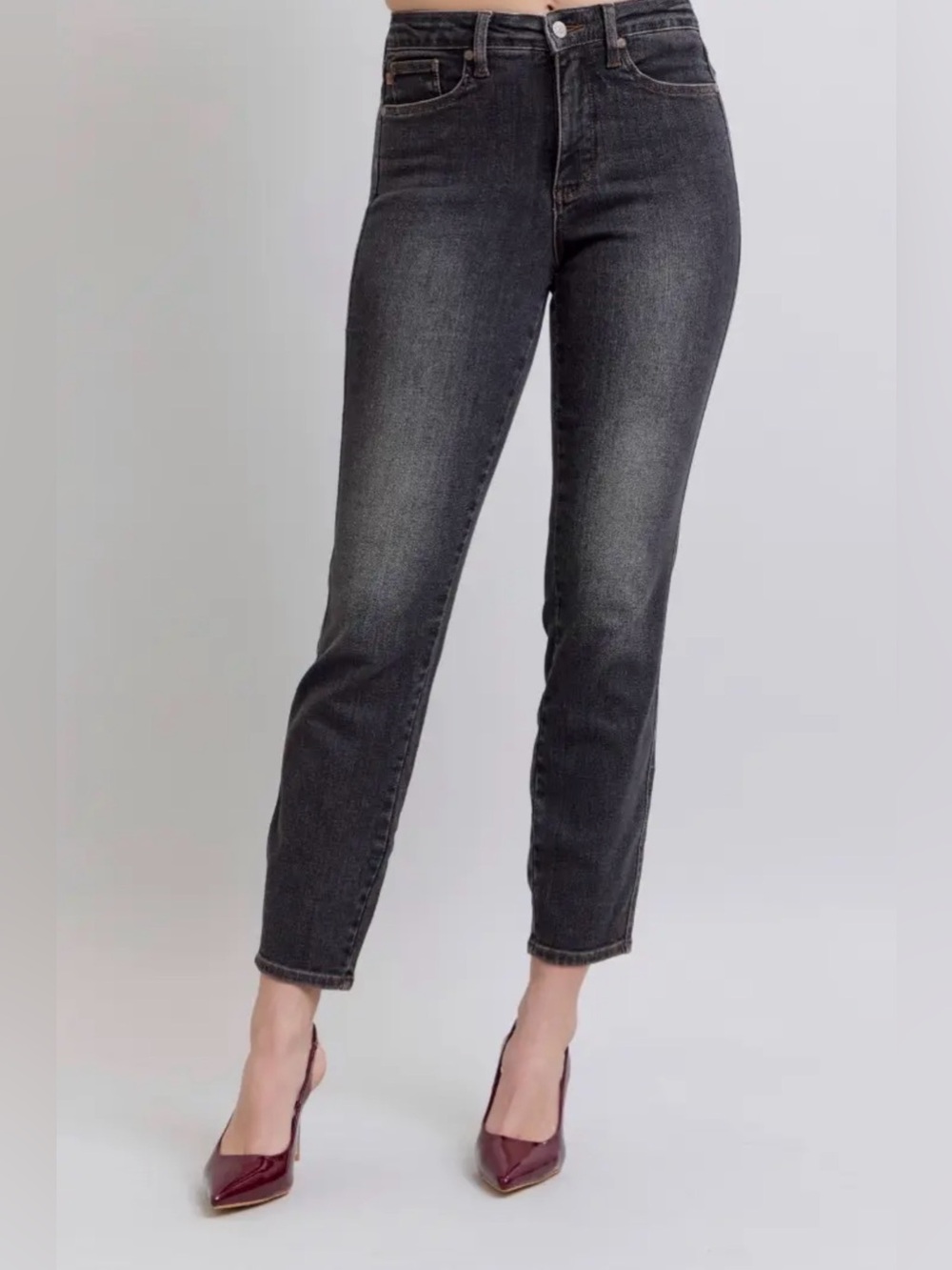 Judy Blue Black Mid Rise Tummy Control Slim Jeans Size 15 NWT
